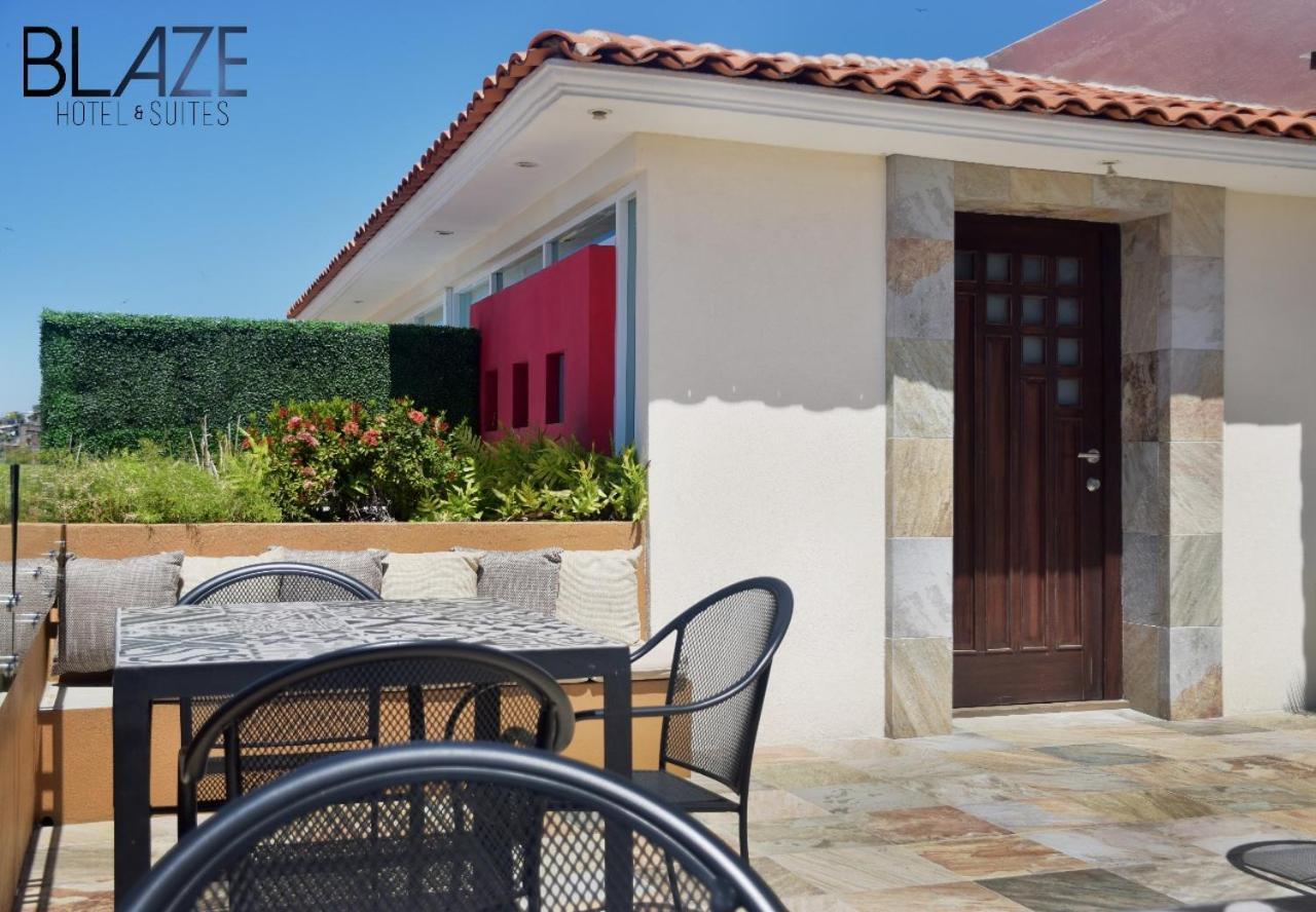 Blaze Hotel & Suites Puerto Vallarta Luaran gambar